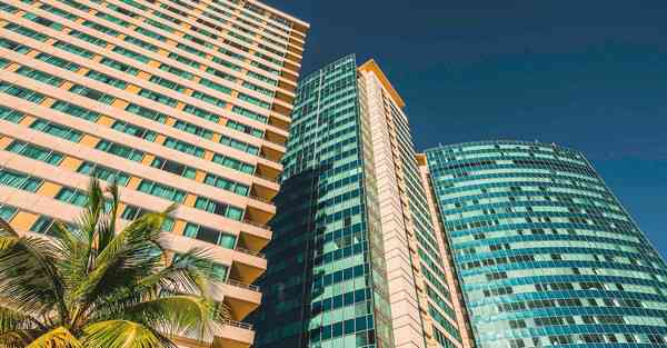 AI绘画为男子发声（AI绘画软件哪个好用）