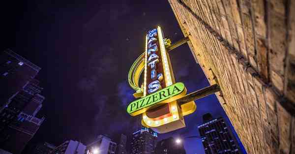 AG云挂机智能机器人：颠覆传统行业的革命力量