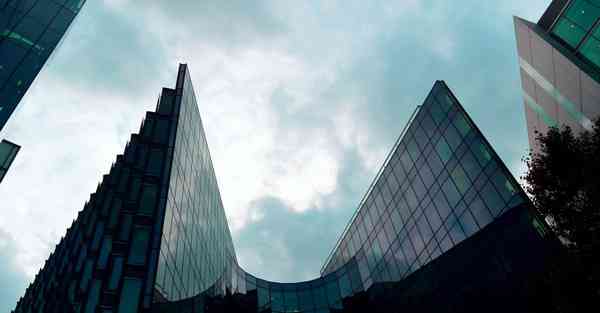 智能机器人自制衣服