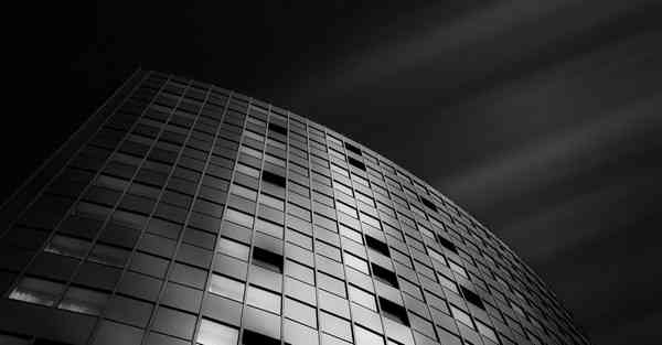 AI绘画对于传统艺术的冲击（AI绘画可以代替传统艺术吗）