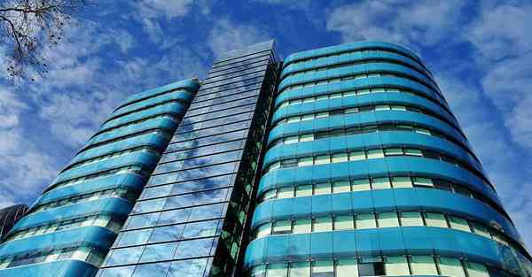 大数据数据传输：从信息高速公路到管道运输