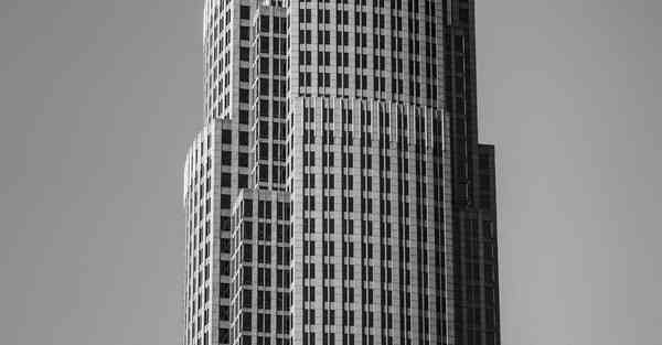 AI技术对于服装行业的影响