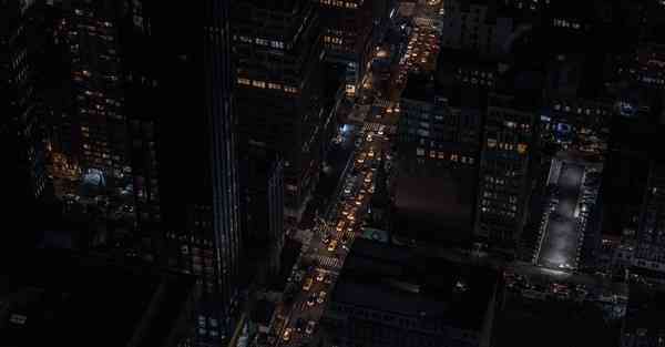 AI绘画为男子发声（AI绘画软件哪个好用）