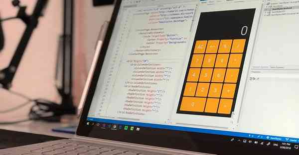 人工智能机器人和人谈恋爱