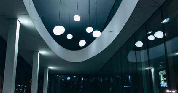 智能大数据设置：提升行业效率与创新驱动力