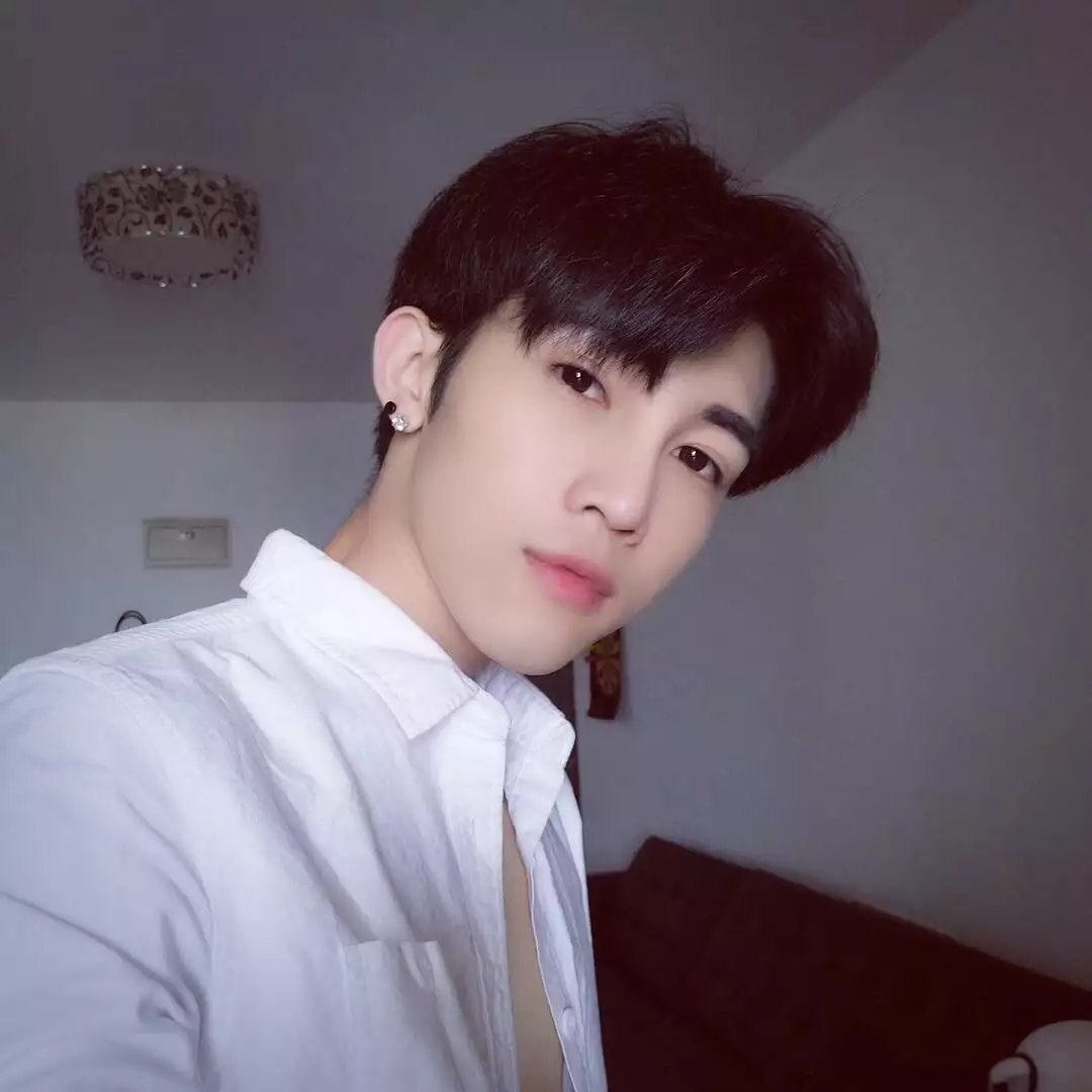 熊晴斌杰