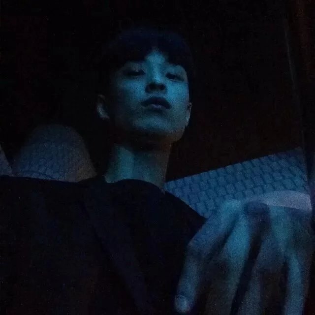 曲绿翠纨